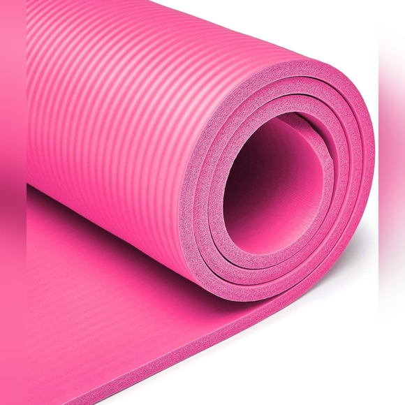 Extra thick exercise mat & strap - fuschia BNIB - Picture 2 of 3